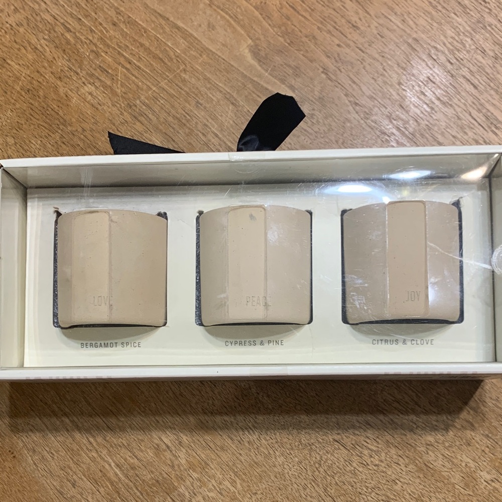 NIB Hearth & Hand candles